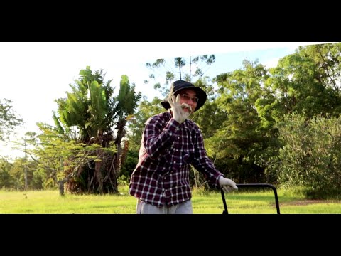 Lawnmower Man [music: Gotta Work]