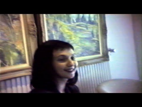 &quot;I wanna kissy... &quot; (1989)