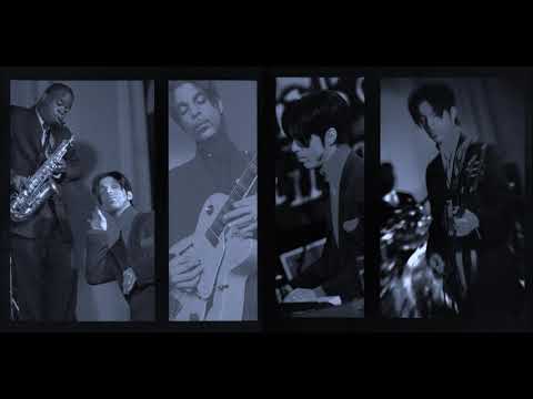 Prince - &quot;Pink Cashmere&quot; / &quot;One Kiss At a Time&quot; acoustic live (Paisley Park, 2002)