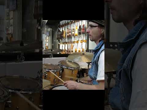 [drums switcheroo] Robin S + Radiohead - Show Me Love (2024 + 2017)