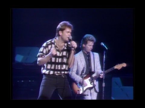 Huey Lewis &amp; the News - The FORE! Tour (1986)